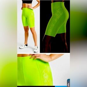 ATHLETA Stay Fly 9in Snake Print Workout Bike Shorts Neon Yellow